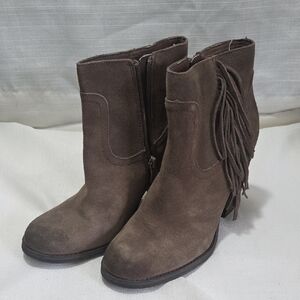 SBICCA camel suede heeled booties with fringe  sz. 9 Womens Leather
